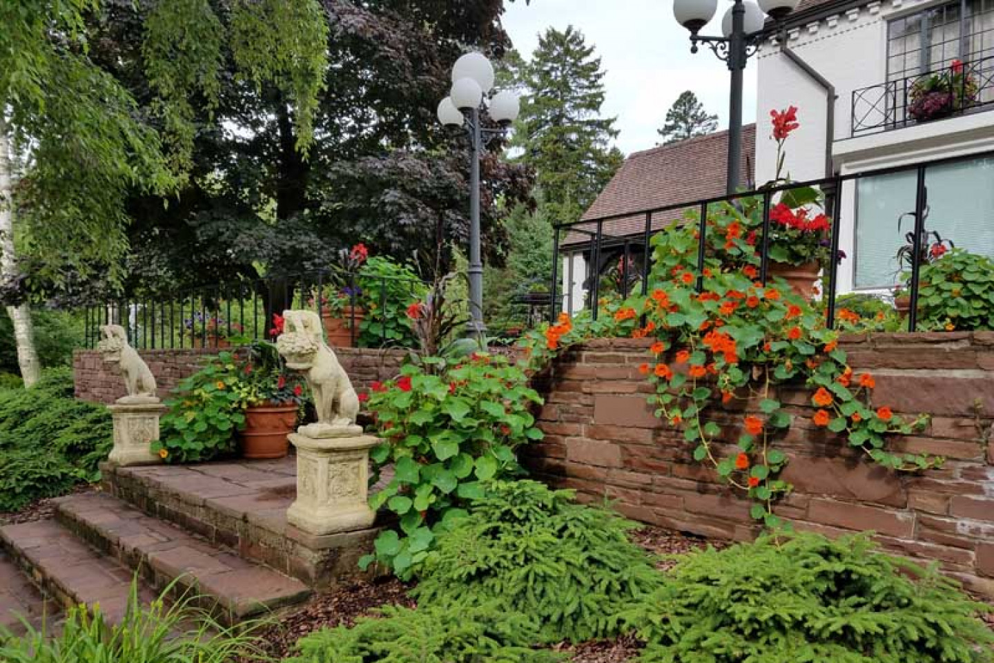 Landscaping, Landscape Designer Duluth & Hermantown, MN Duluth Dirt